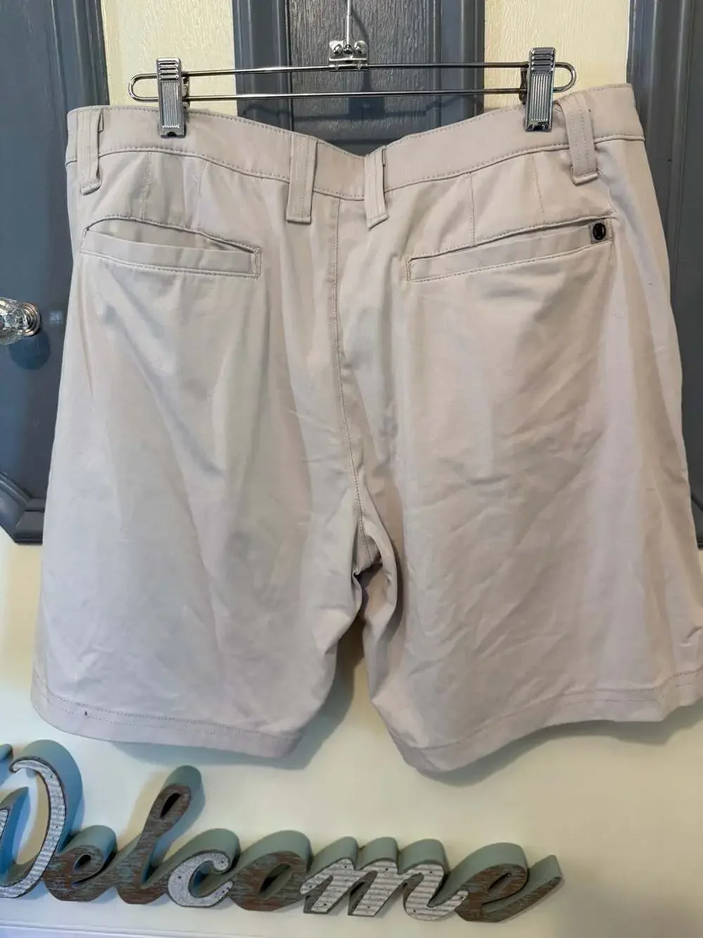Hudson & Barrow Men's Khaki Casual Shorts Size 34